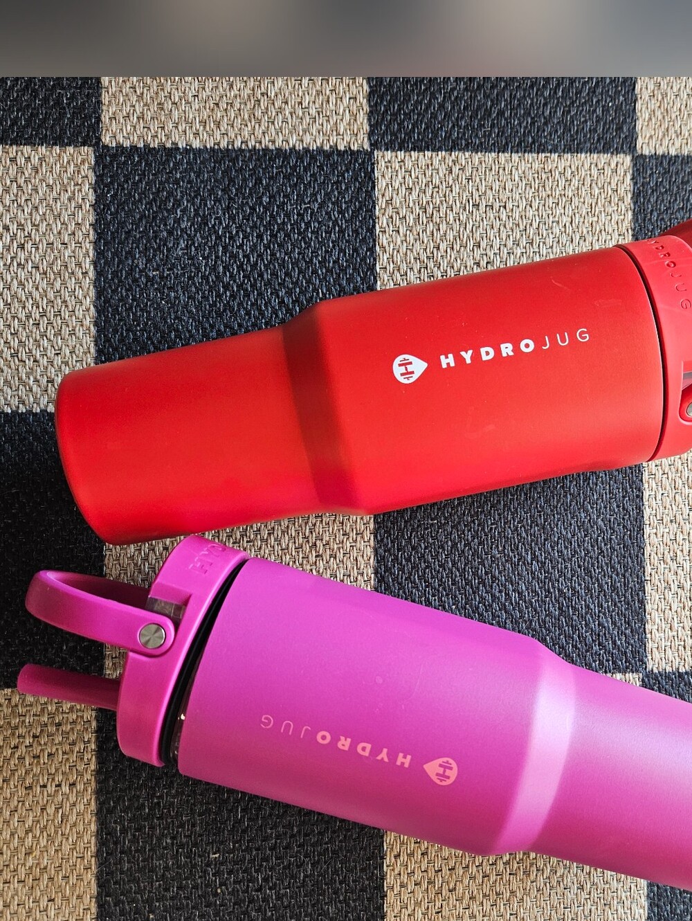Set Of Two HydroJugs Tumblers  ,32oz Sport.Like New